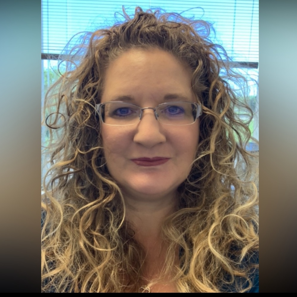 Meet your Posher, Mindi